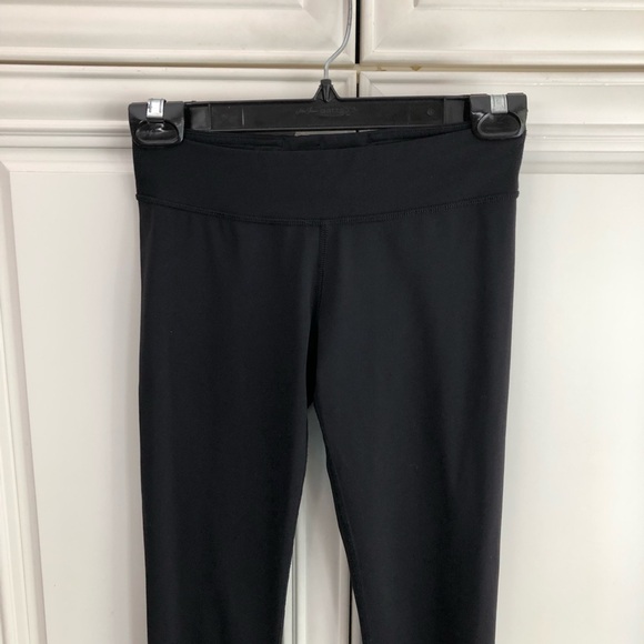 Ivivva by Lululemon mesh accent girl’s leggings - Picture 2 of 9